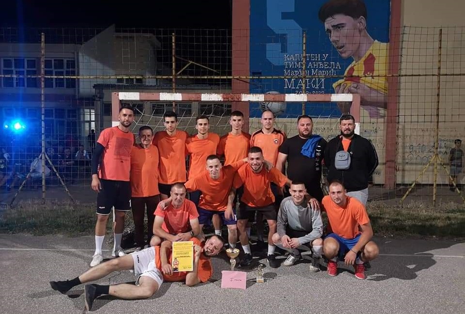 Memorijalni turnir u futsalu "Marijan Maki Marić" završen je sinoć u Jasenovu