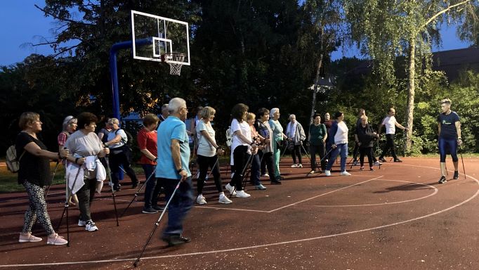 Otvori plavi krug-nordijsko hodanje