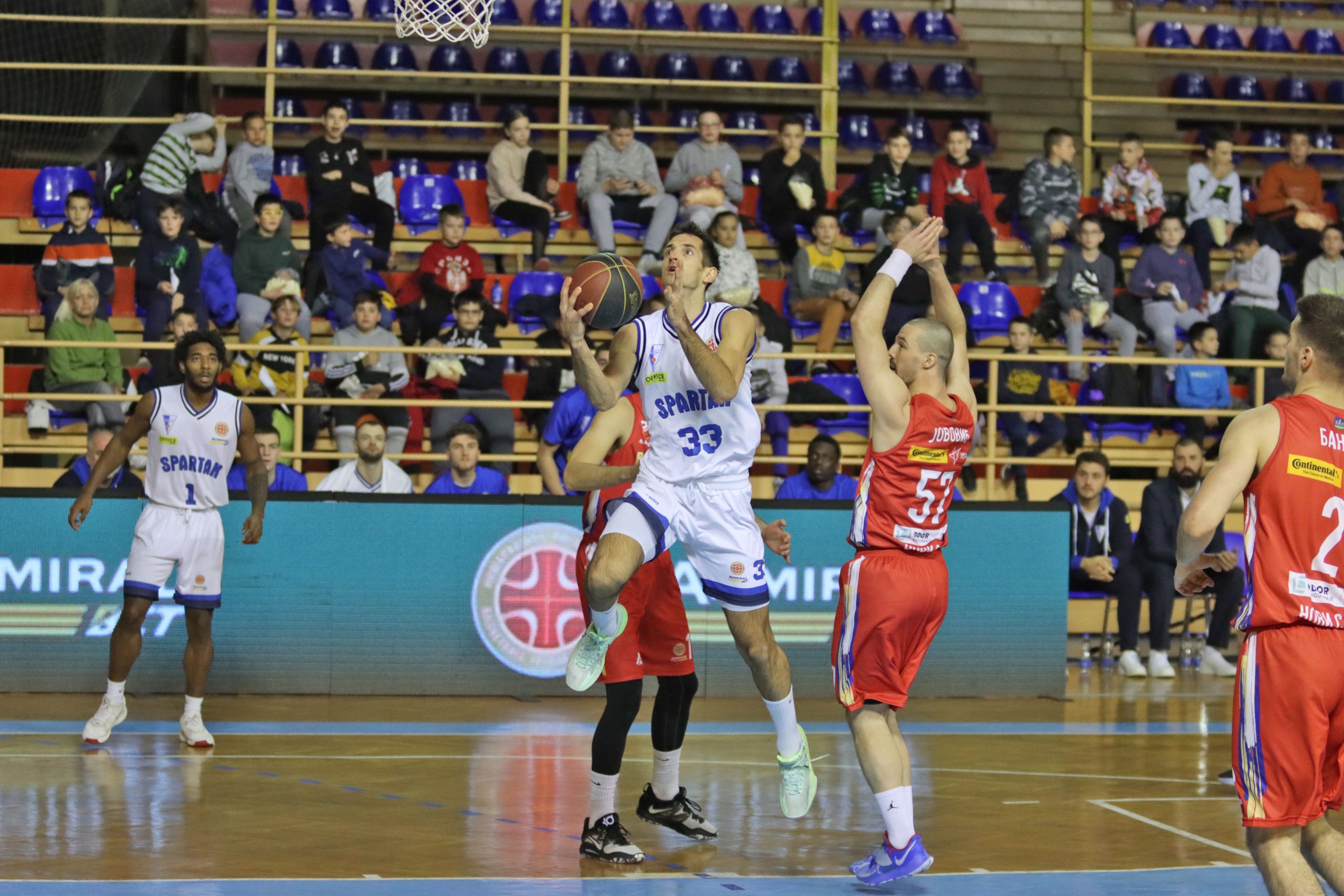 Palpite Spartak Subotica x Radnički Kragujevac: 06/11/2023 - Campeonato  Sérvio