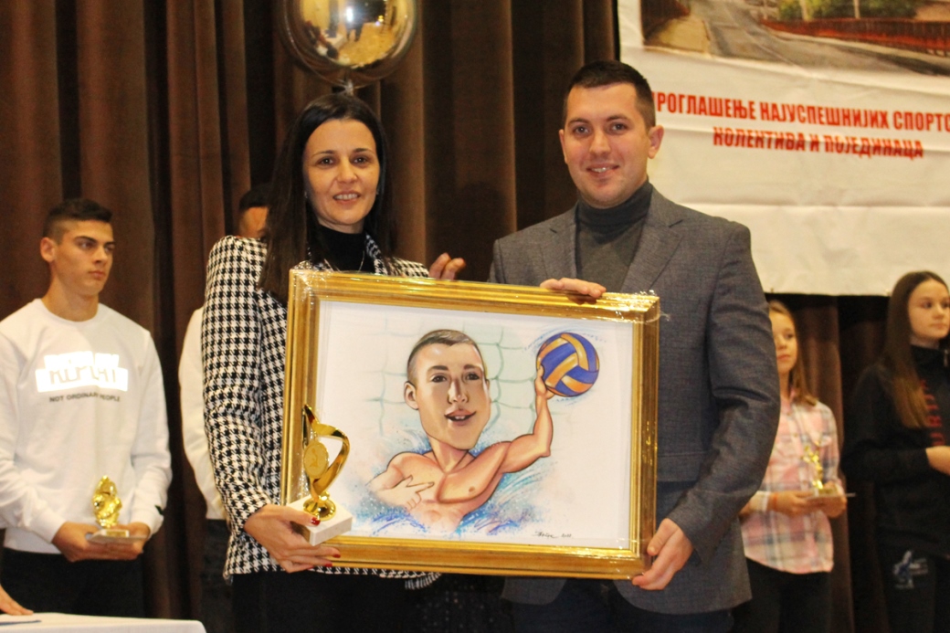 Srbobran: Najboljim sportistima u 2022. uručene nagrade
