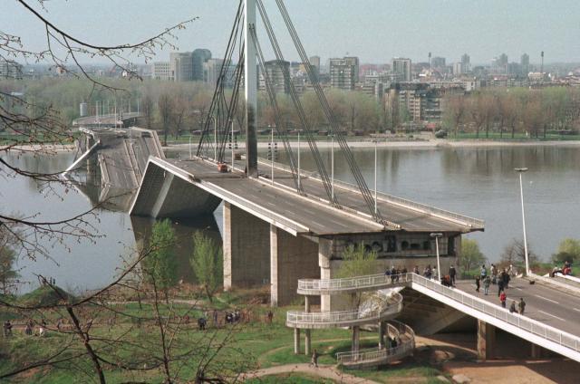 bombardovanje most slobode srušen most