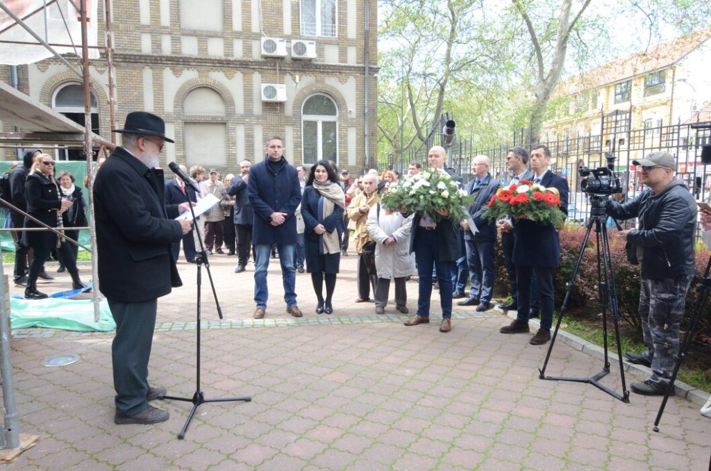 Obeležen Dan sećanja na deportaciju novosadskih Jevreja