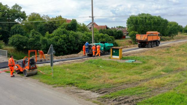 Završena izgradnja pešačke staze na teritoriji MZ „Gornja Varoš“-sombor