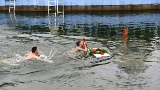 Plivanje-za-Časni-krst-Sombor