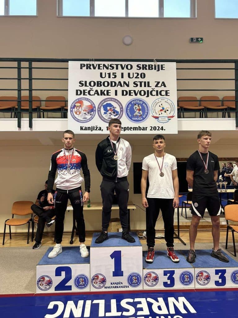 Tri bronzane medalje za Rvački klub „SMD“ na Prvenstvu Srbije