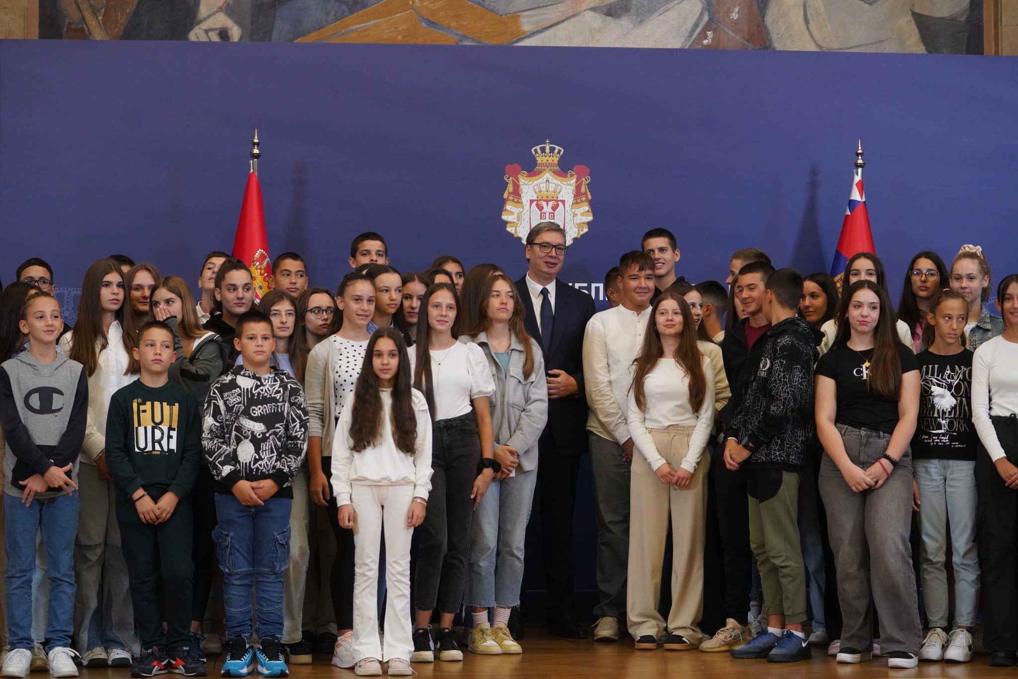 Vučić, dan srpske zastave, učenici izvor Tanjug FOTO TANJUG/ NEMANJA JOVANOVIÆ/ bg