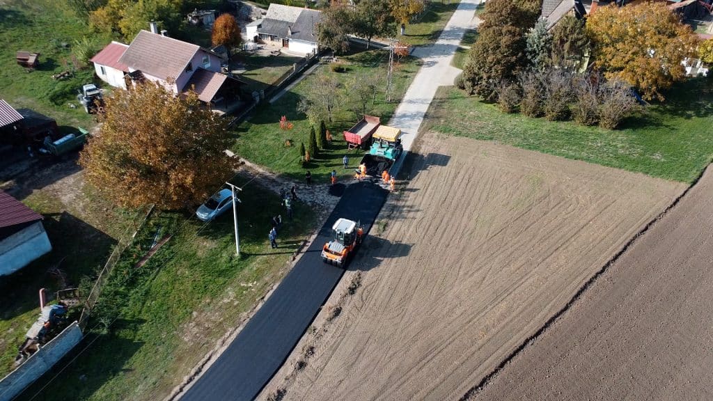 (VIDEO) Nastavljeno infrastrukturno ulaganje u Svetozar Miletiću