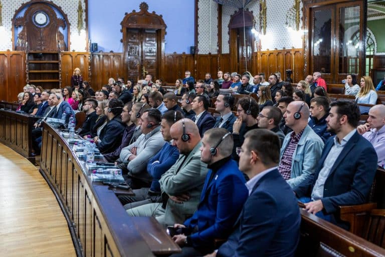 Gideon Grajf u Subotici: Zločinci moraju biti kažnjeni – a ne da umru u svojim krevetima bogati i srećni
