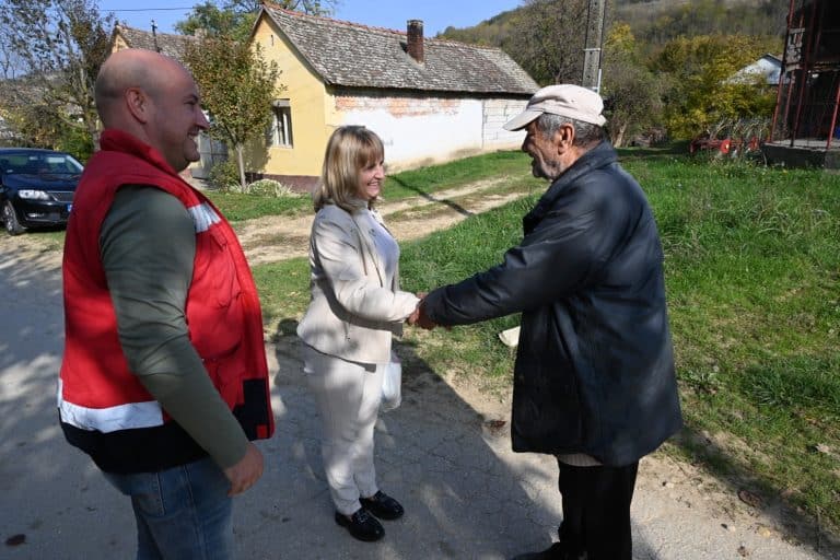 U beočinskom selu Sviloš sprovedena akcija Crvenog krsta „Sunčana jesen života“