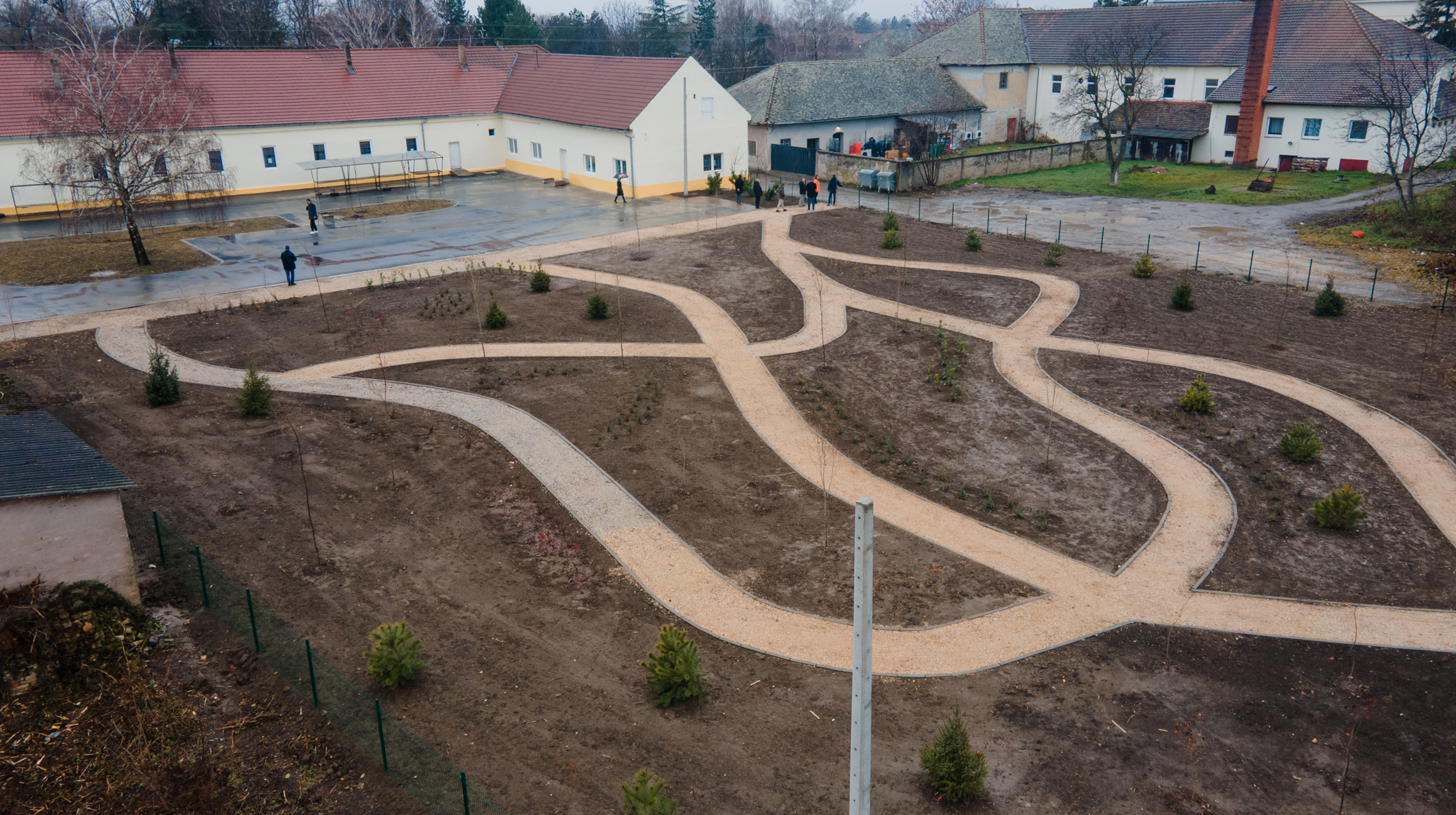 Projekat spoljnog uređenja, pejzažne arhitekture i hortikulture u Čonoplji uspešno realizovan