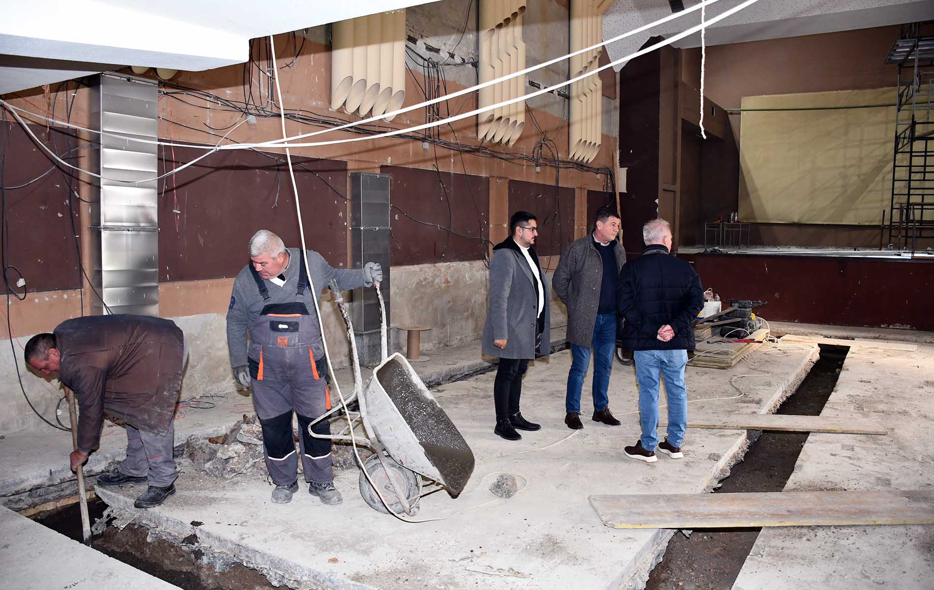 U toku rekonstrukcija Kulturnog centra Pećinci