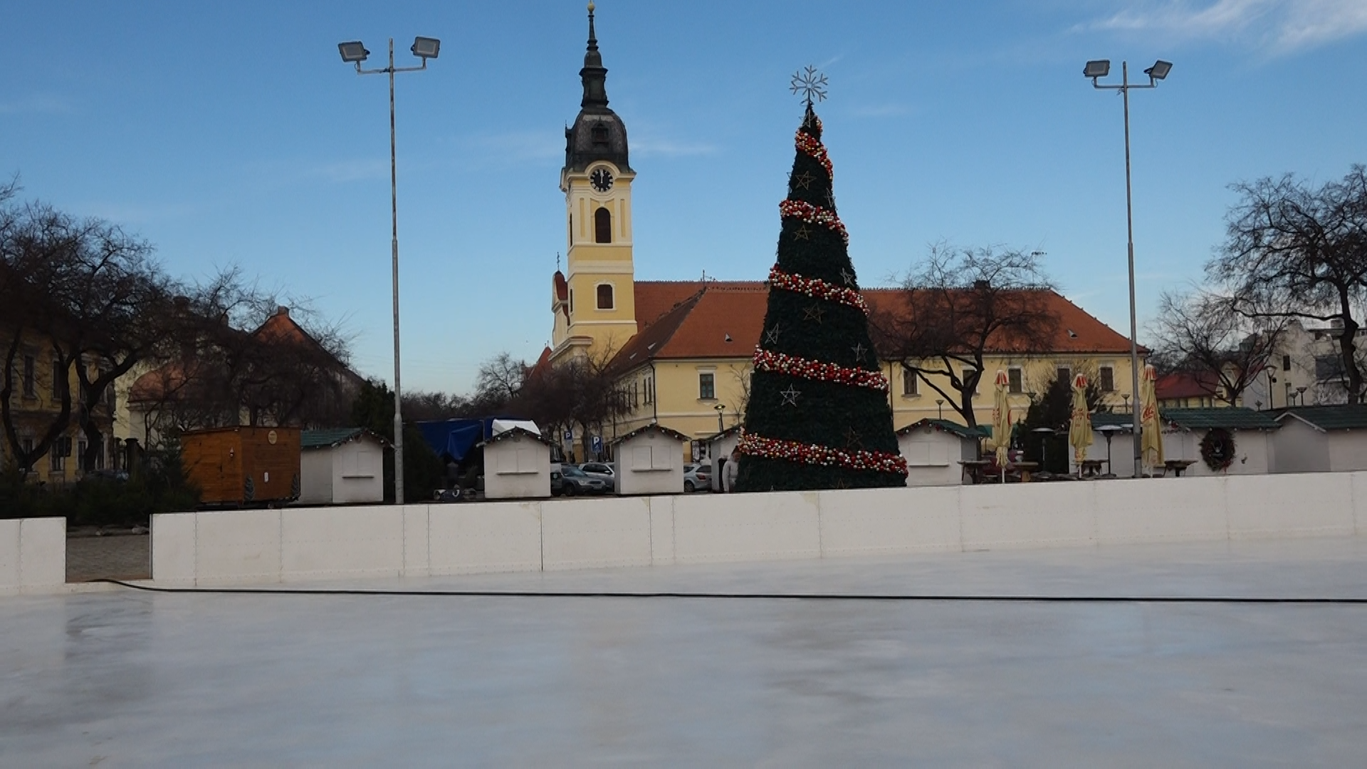 (VIDEO) Od sutra otvoreno klizalište za sve građane