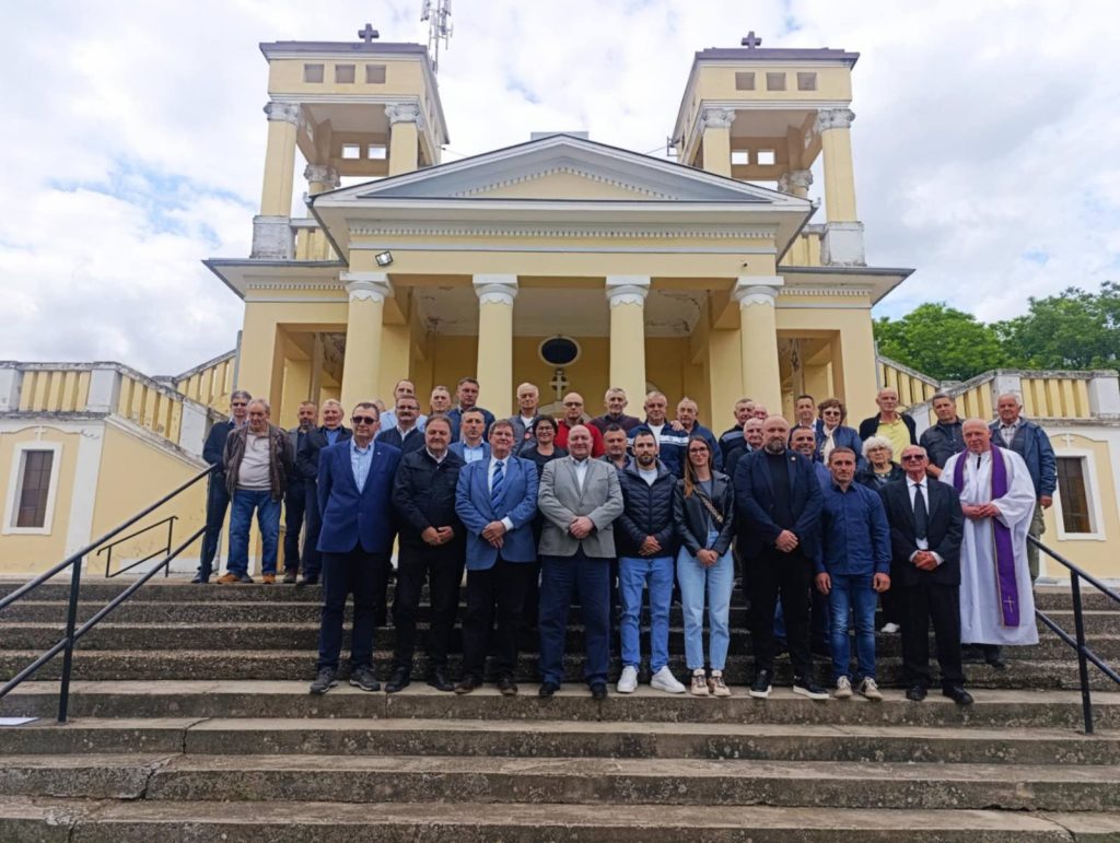 Položeni venci u čast rvača Stevana Horvata