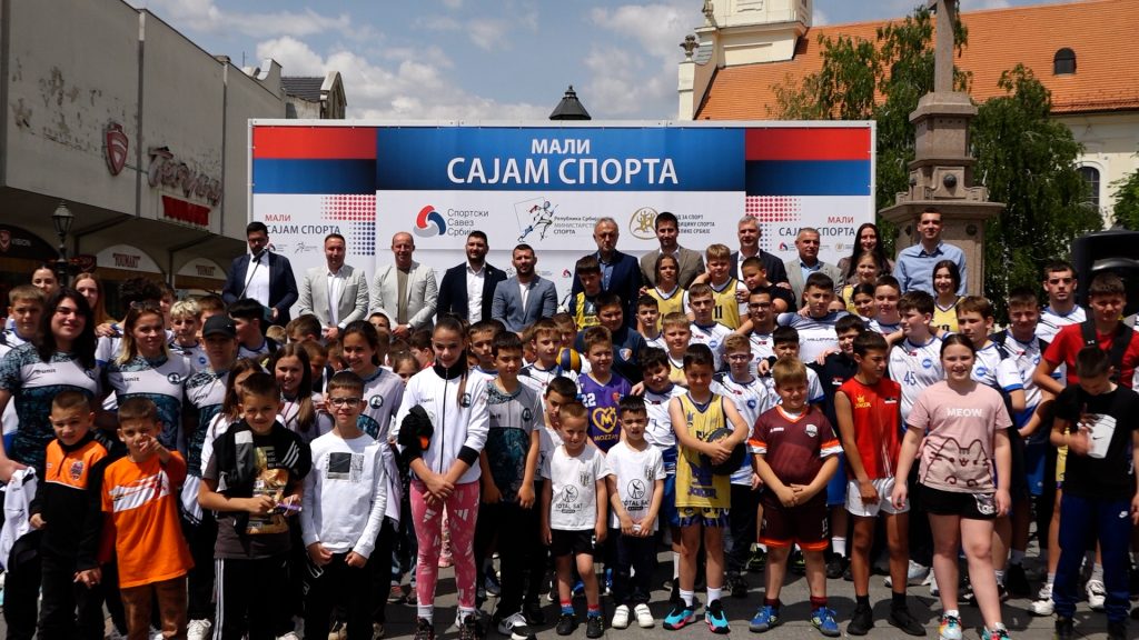 (VIDEO) Mali sajam sporta održan u Somboru.