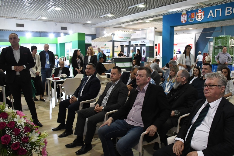 Za atarske puteve izdvojeno 50,9 miliona dinara