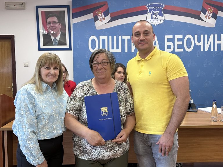 Uručeni ugovori o finansiranju projekata udruženja građana u opštini Beočin