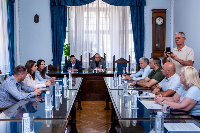 U Subotici potpisani ugovori o dodeli opreme za sakupljanje i reciklažu komunalnog otpada 