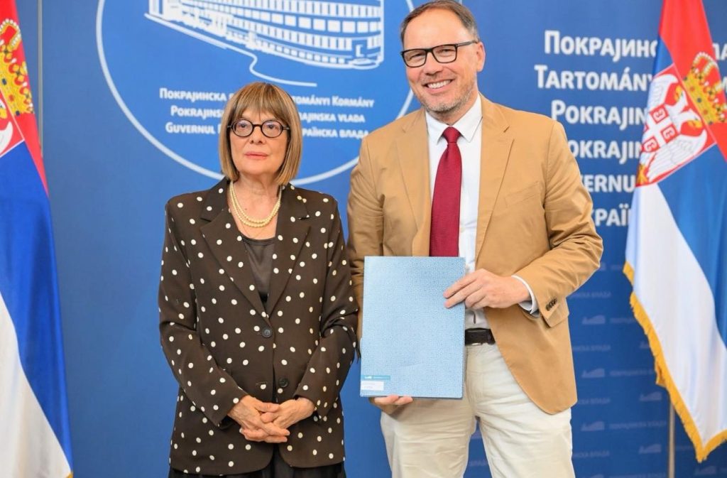 Kuli sredstva za izgradnju vodovodne mreže u Novoj Crvenki
