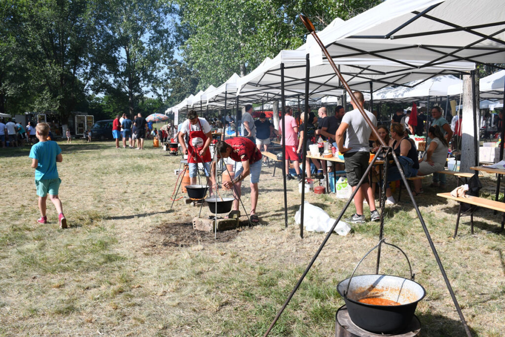 Srbobranska kotlićijada 2025- prava turistička manifestacija