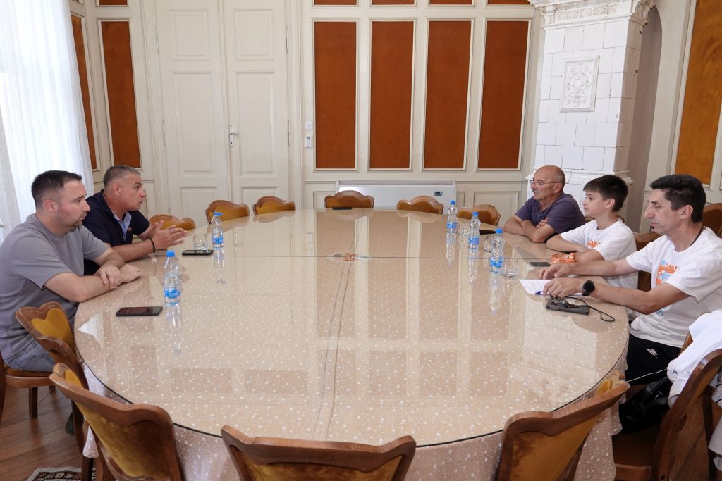 Radmilović na prijemu u Gradskoj upravi