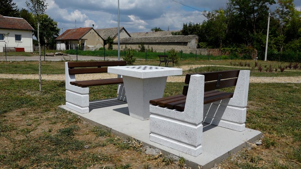 (FOTO) Realizovan još jedan projekat participativnog budžetiranja u Čonoplji