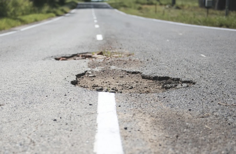 Počela sa radom kancelarija za prijavu komunalnih problema u Bačkoj Topoli