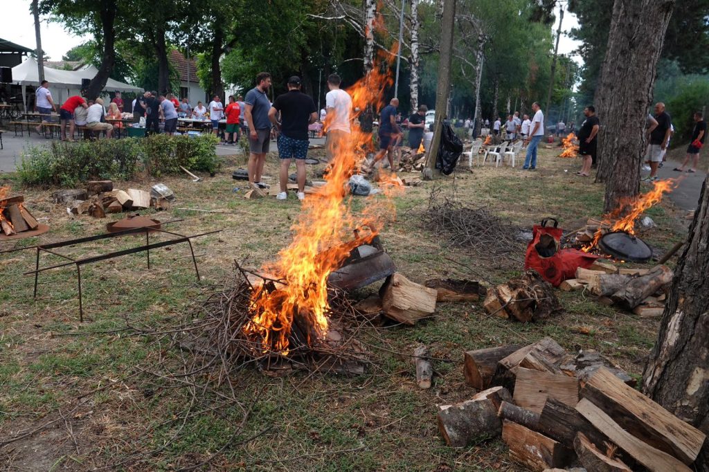 Održana „Riđička peka“