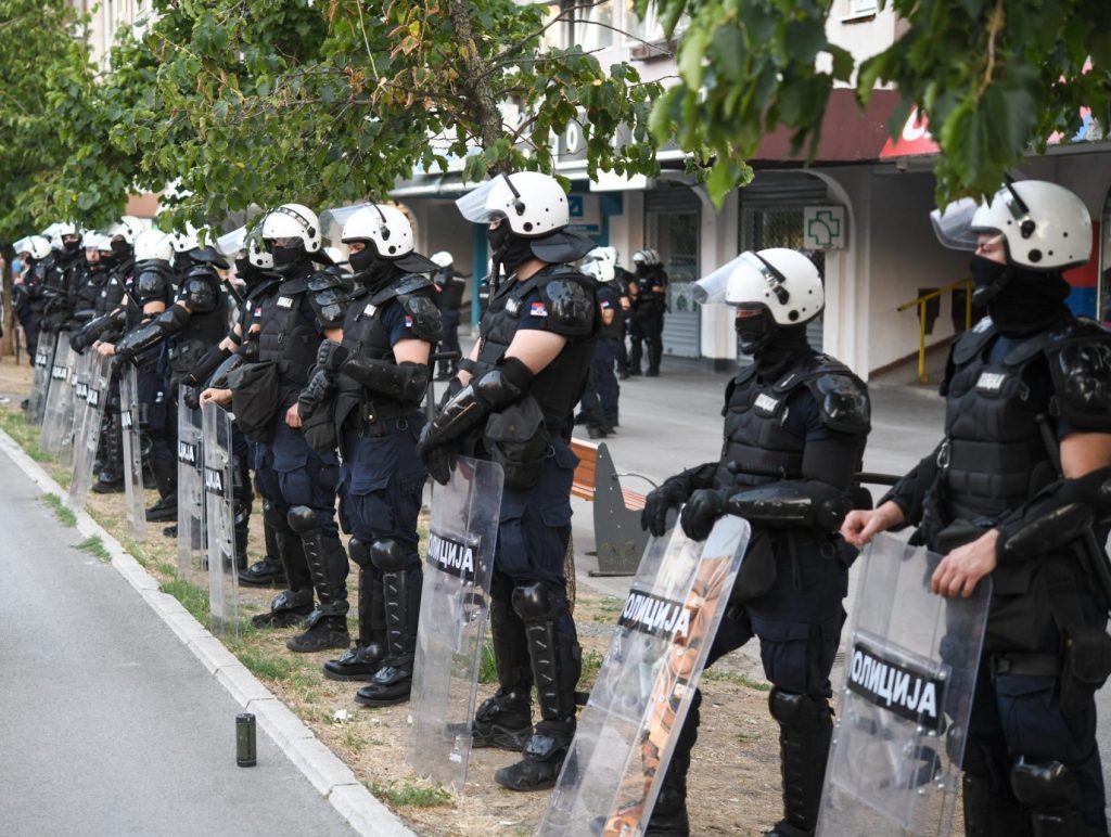policija